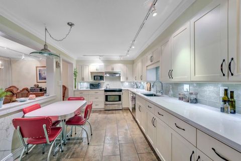 1210 Quayside Drive 109B New Westminster BC V3M 6H1