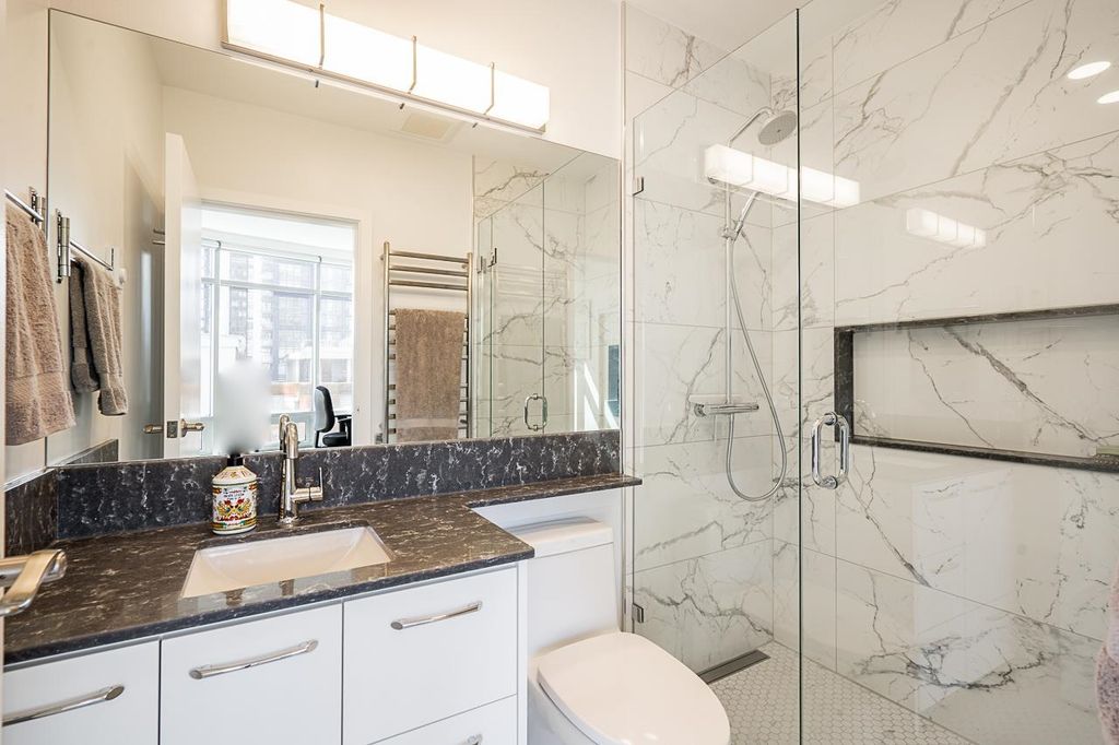 listing image 1105986172846502727
