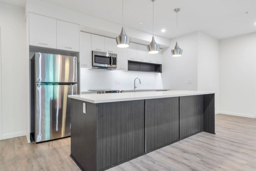 Photo of 20087 68 Avenue #B005, Langley, BC V2Y 0Y3 (MLS # R3149700)