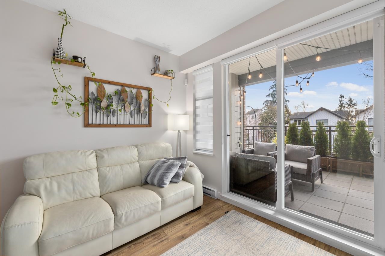 963 Charland Avenue 2102