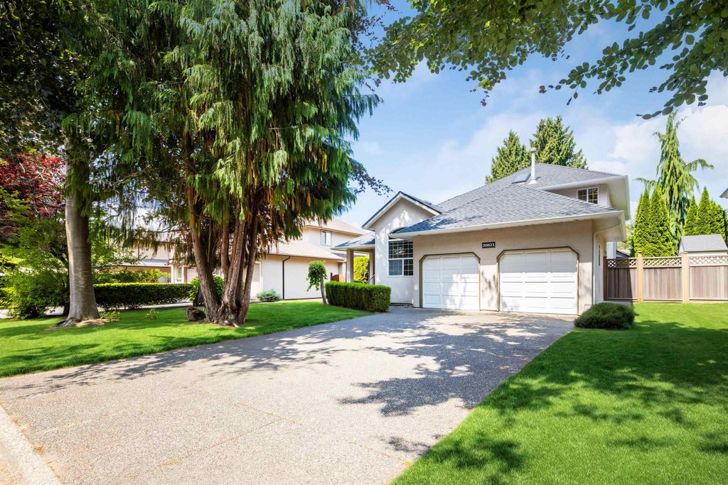 Photo of 20621 91 Avenue, Langley, BC V1M 2X1 (MLS # R3149400)