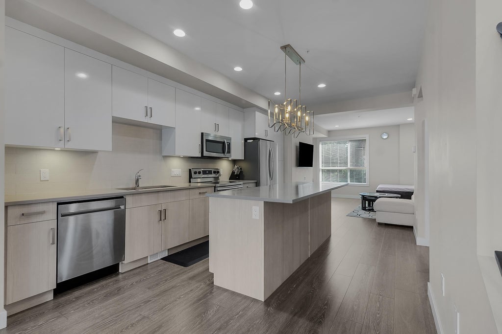 Photo of 8413 Midtown Way #9, Chilliwack, BC V2P 0G7 (MLS # R3148433)