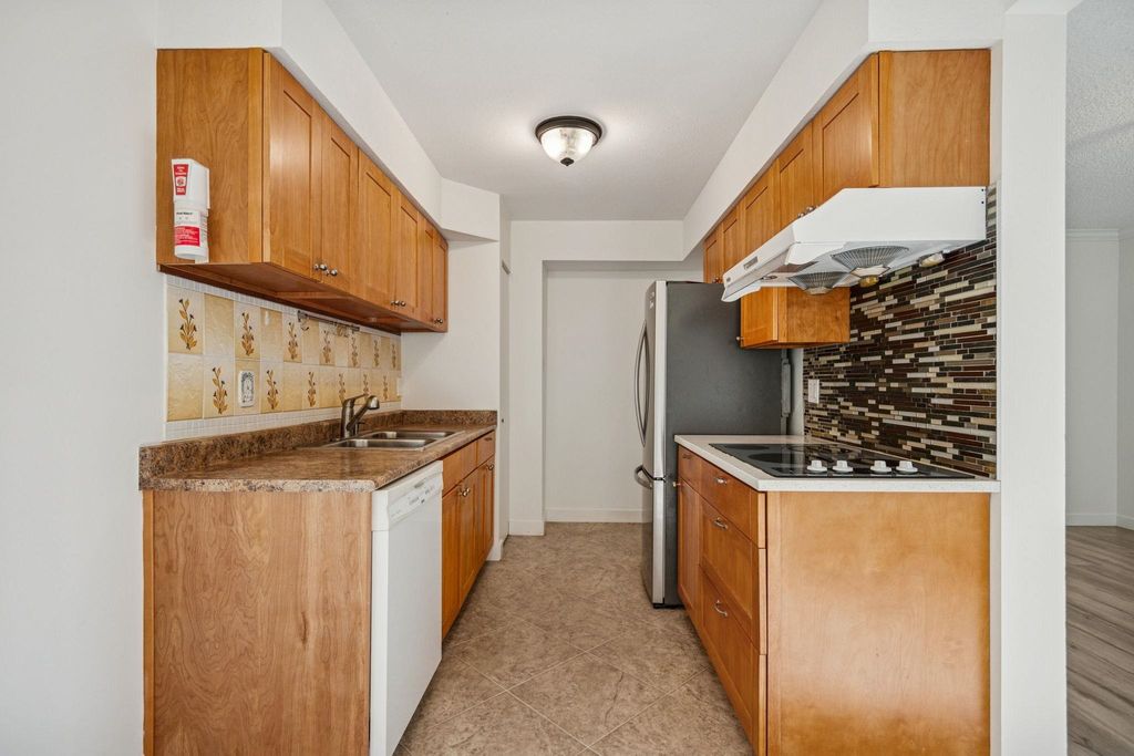 listing image 1106027972957438260
