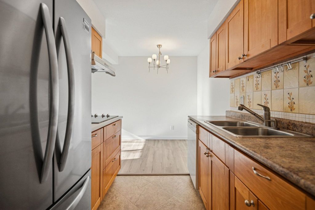 listing image 1105768302144029685