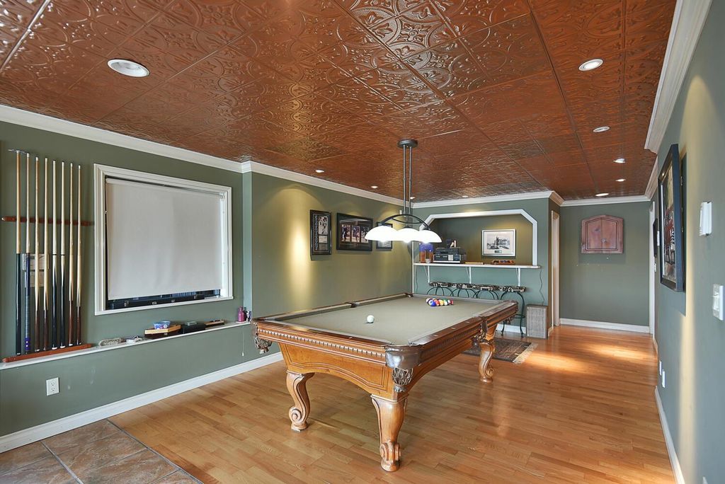 listing image 1100471025885627598