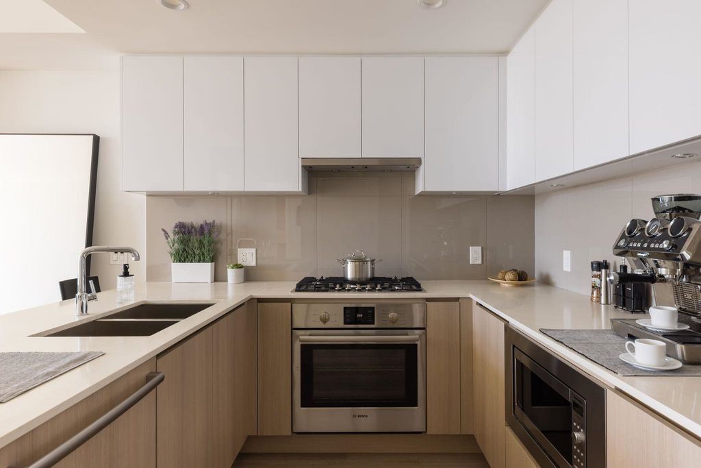 listing image 1108029273524997623