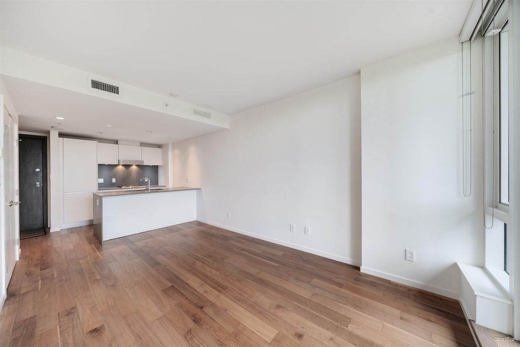 listing image 1109579026380353285