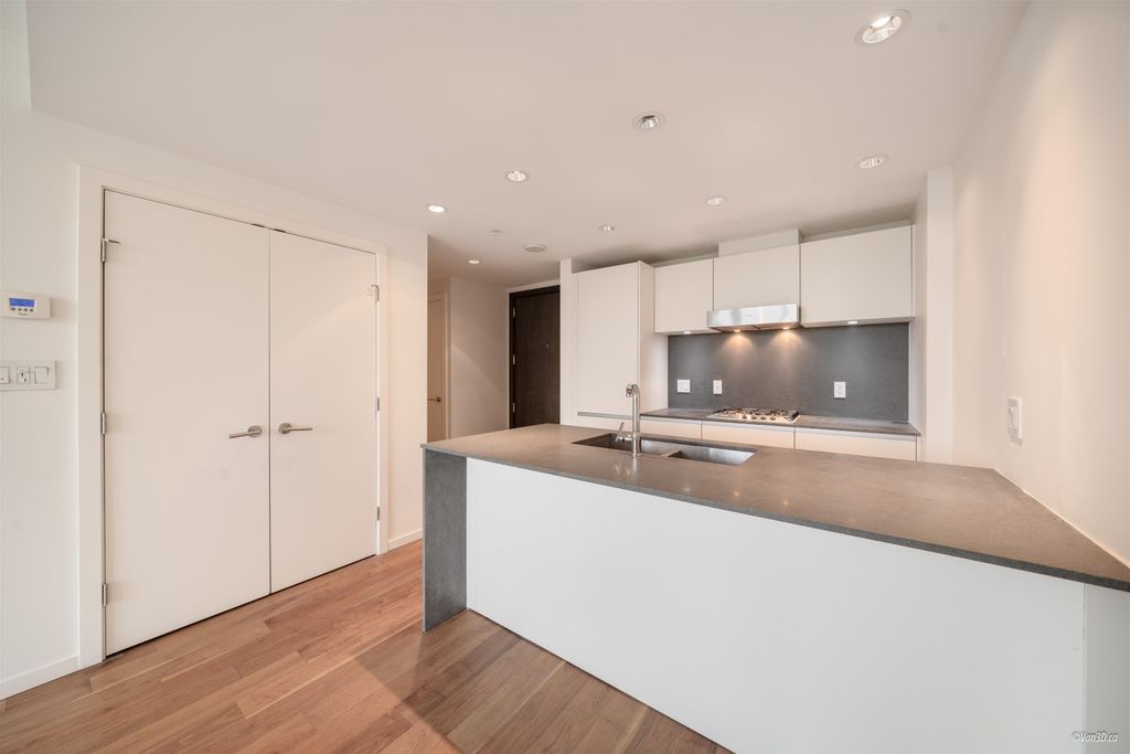 listing image 1104107291679091826