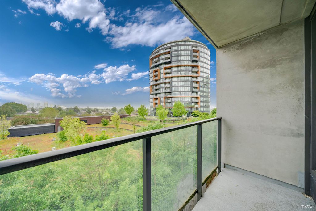 listing image 1100162258454806529