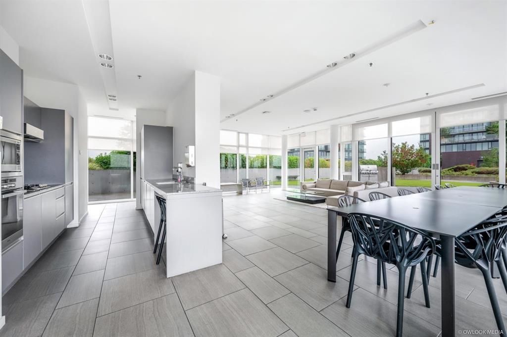 listing image 1104221282038370668