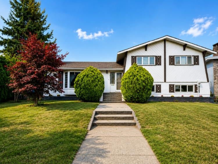 Photo of 45492 Spartan Crescent, Chilliwack, BC V2P 6V2 (MLS # R3160550)
