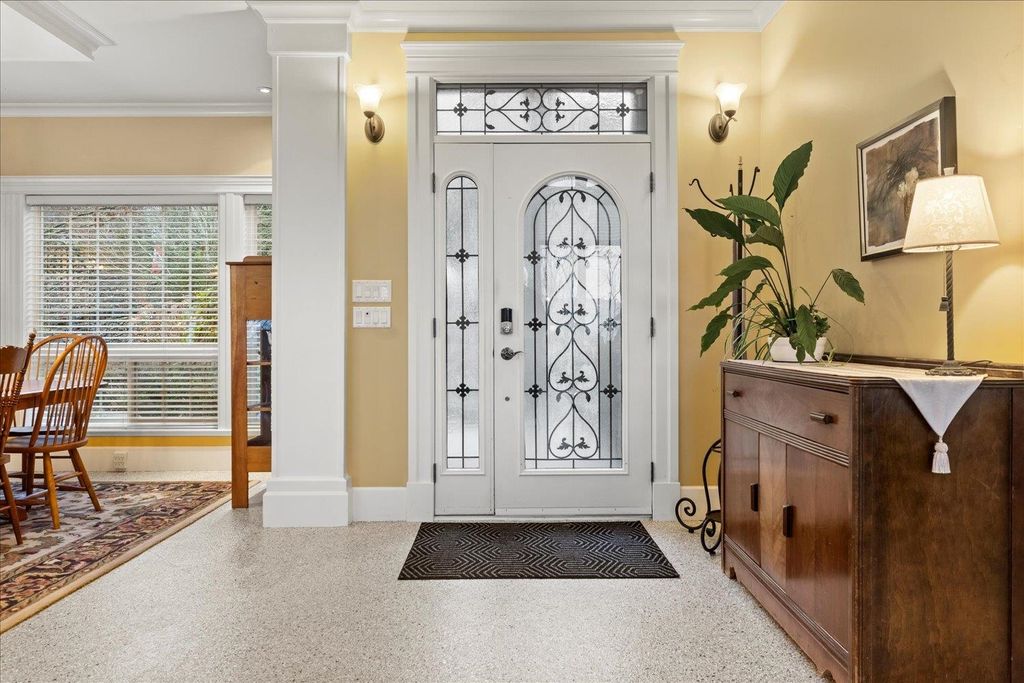 Photo of 2608 Stonecroft Drive, Abbotsford, BC V3G 1K8 (MLS # R3072304)