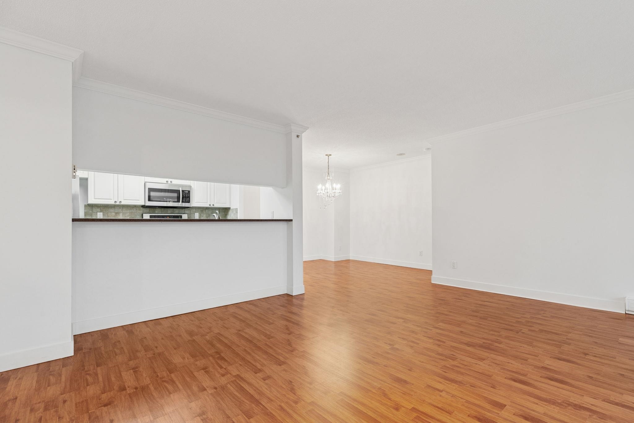 739 Princess Street 701