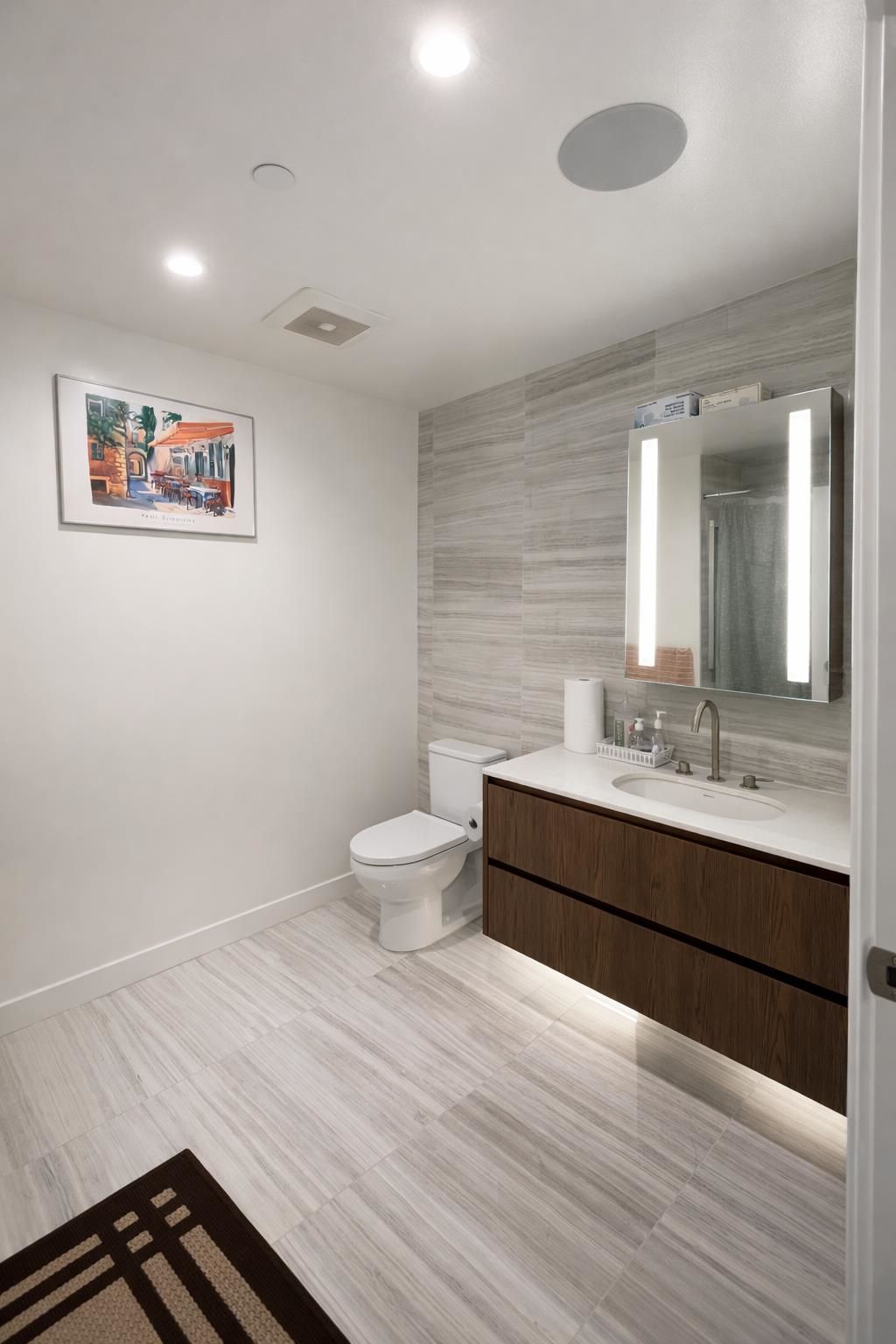 listing image 1104954460968217888