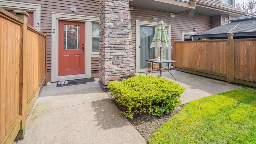 Photo of 10480 248 Street #2, Maple Ridge, BC V2W 0J4 (MLS # R3171442)
