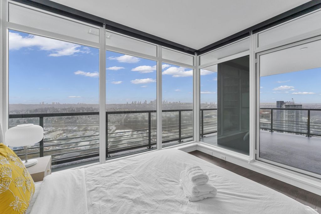 listing image 1100394186547748593