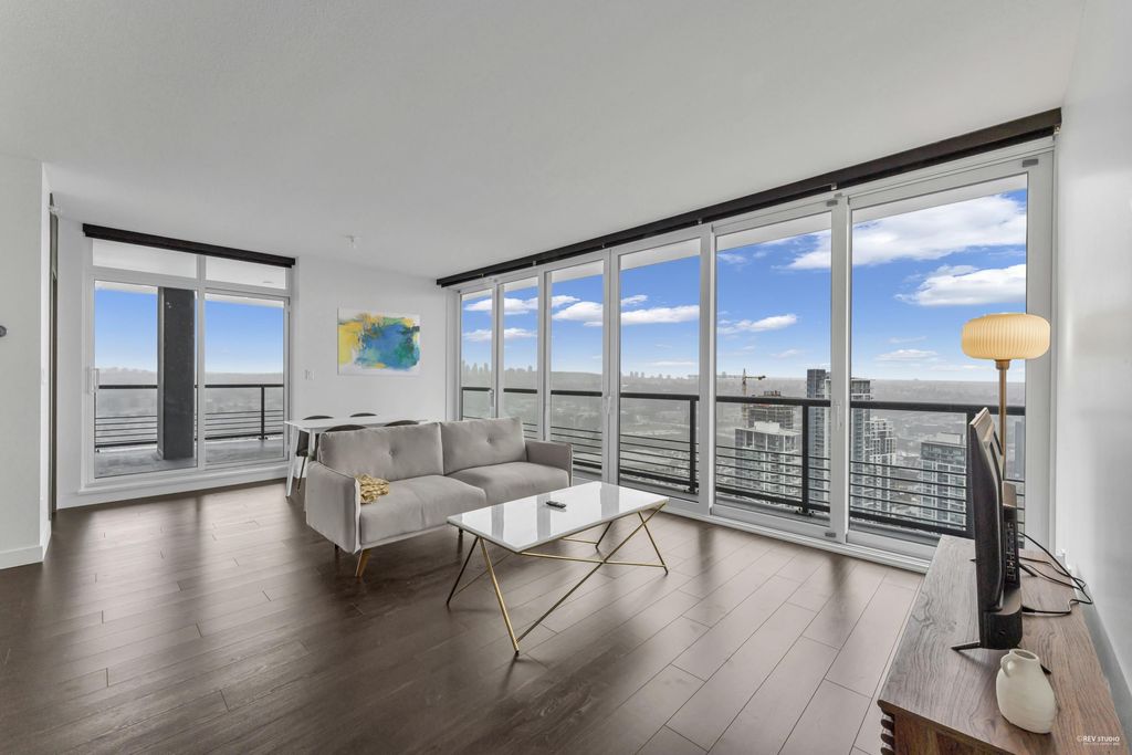 listing image 1107088533788321595