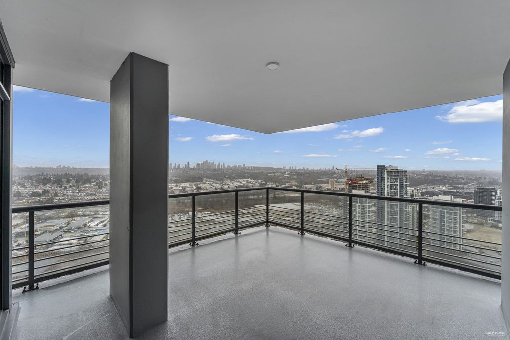 listing image 1106870724398469835