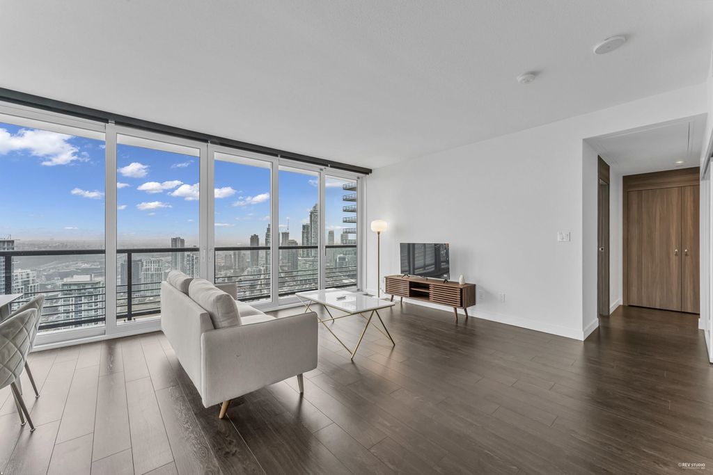 listing image 1108340031083934868