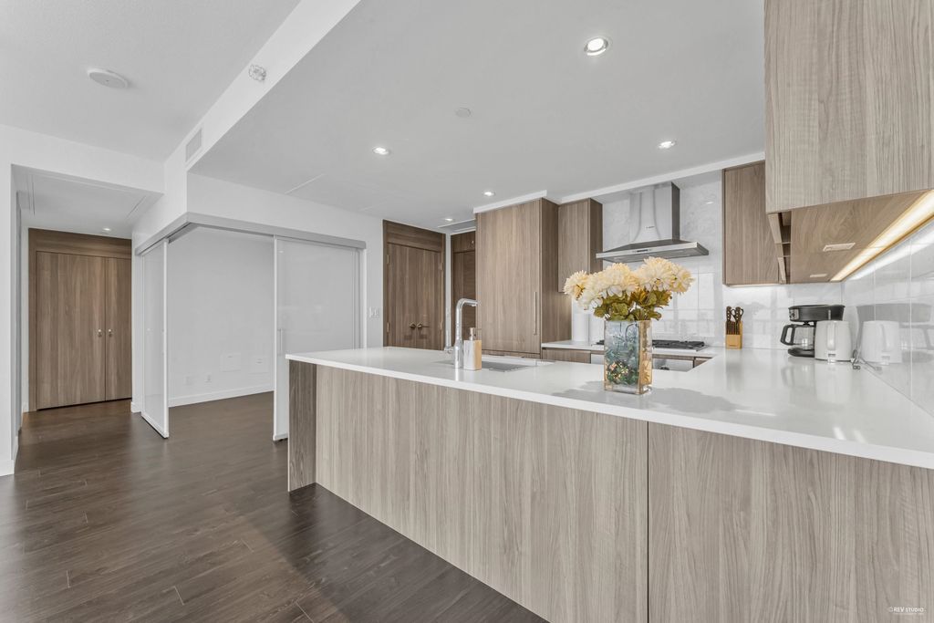 listing image 1104740802694204438