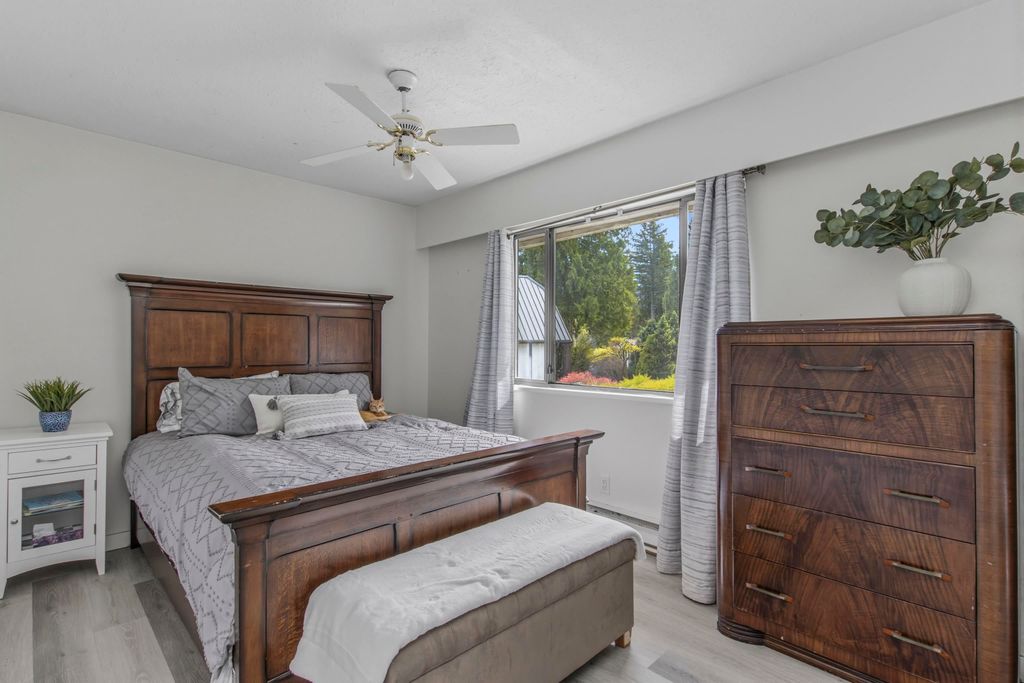 listing image 1108997967564714456