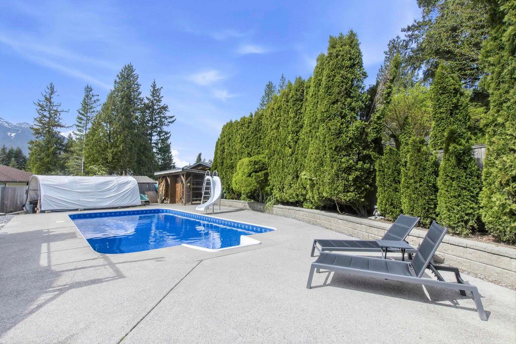 listing image 1107660389599741411