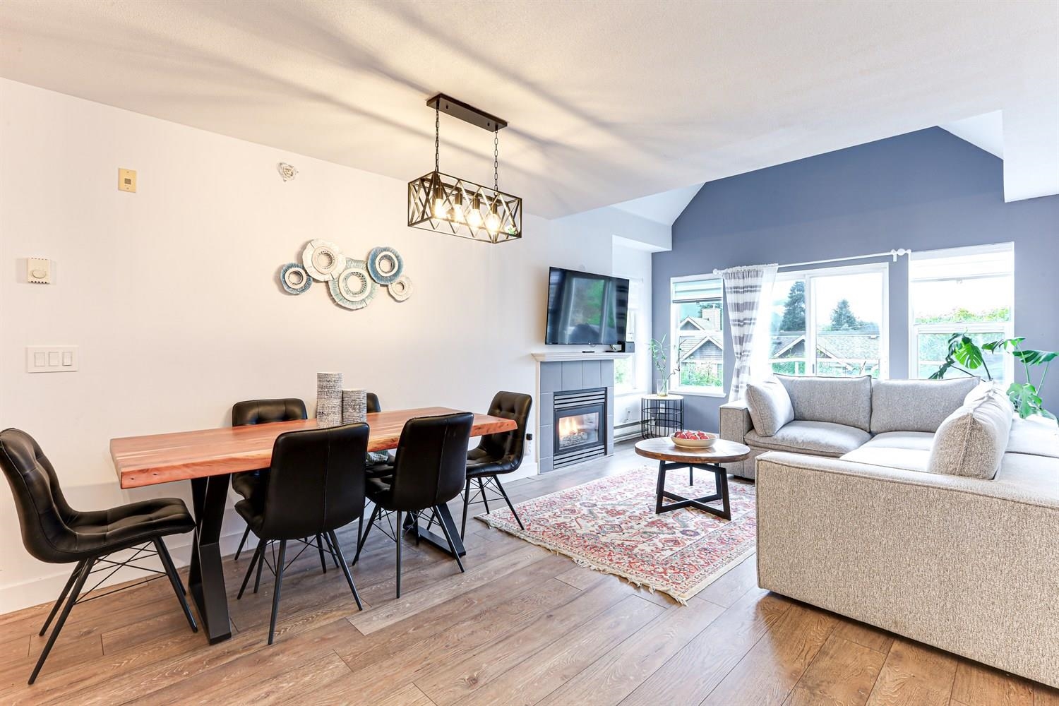 1558 Grant Avenue 402