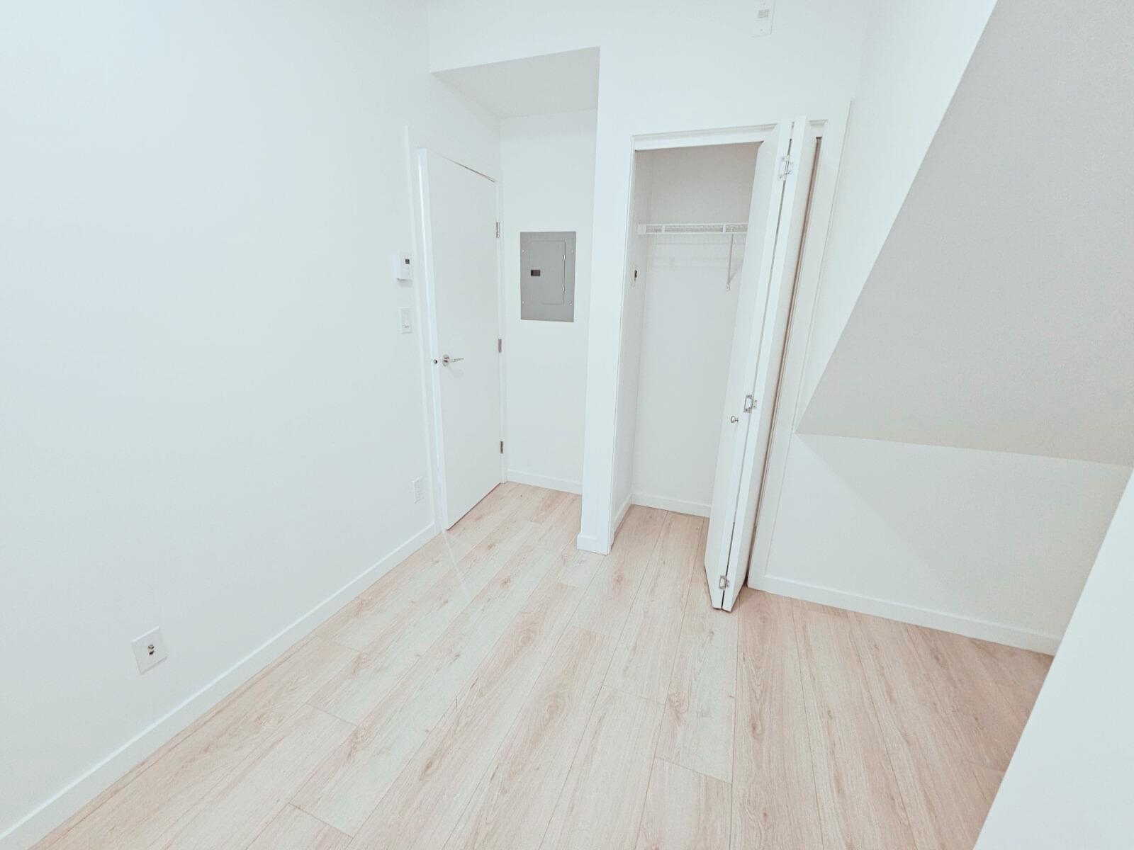 6965 Hastings Street 32