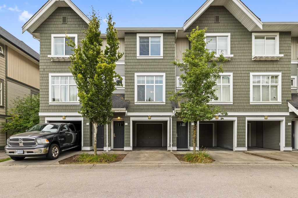 Photo of 31098 Westridge Place #32, Abbotsford, BC V2T 0C2 (MLS # R3106111)