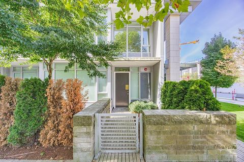 6288 Cassie Avenue TH1 Burnaby BC V5H 0H7