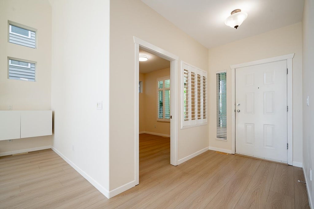 Photo of 20182 70 Avenue, Langley, BC V2Y 2Y1 (MLS # R3165078)