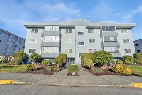 22241 Selkirk Avenue 103 Maple Ridge BC V2X 2X4