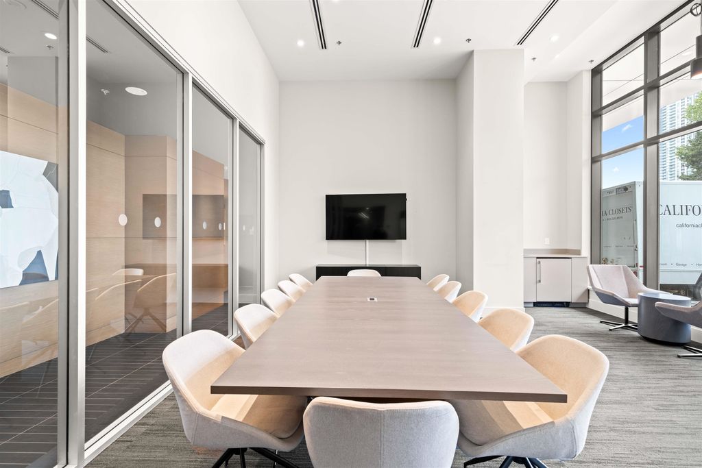 listing image 1108502395694604455