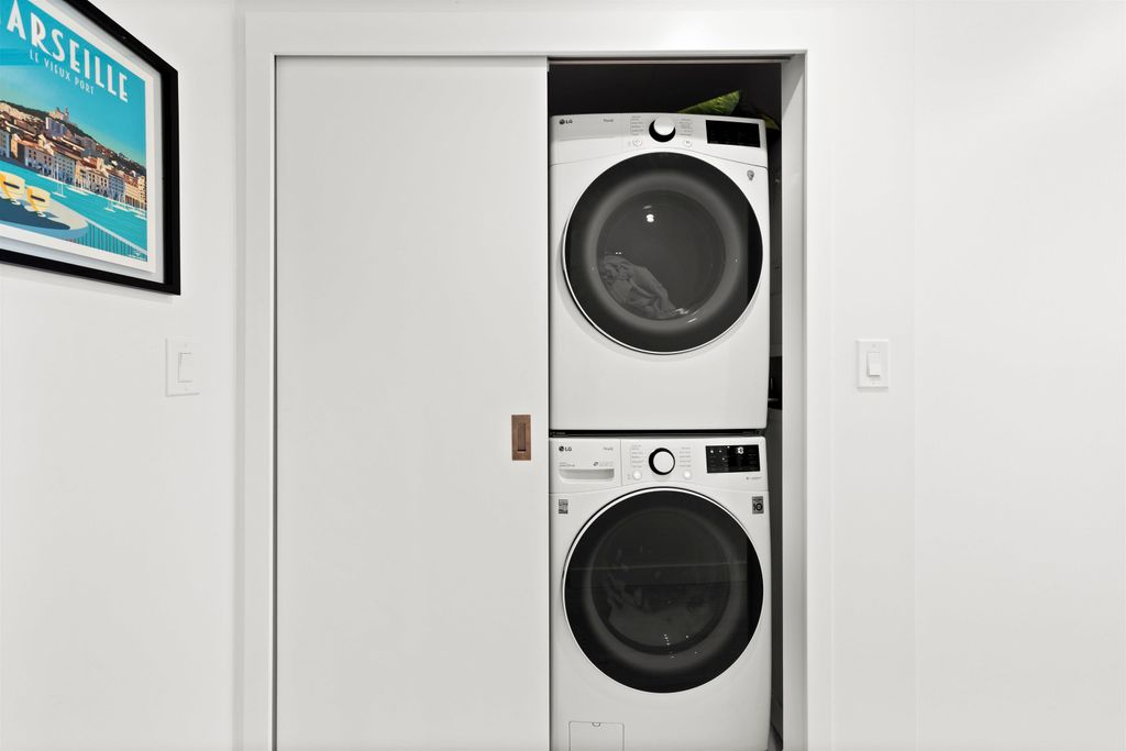 listing image 1101173203361041560