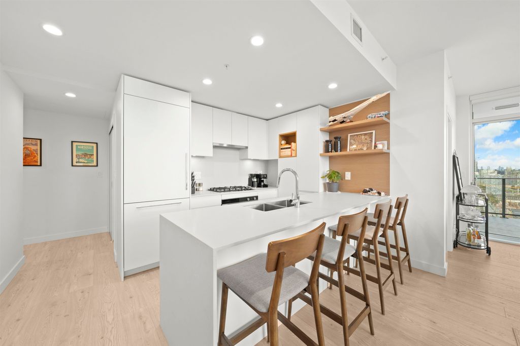 listing image 1105219609686143977