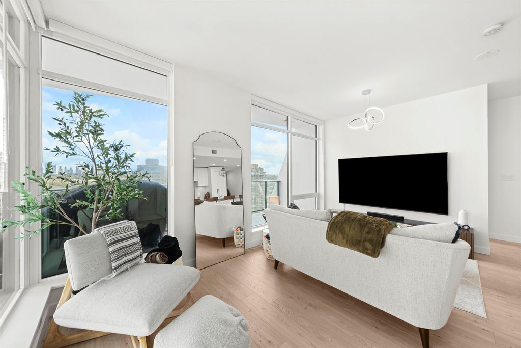 listing image 1108123834068773973