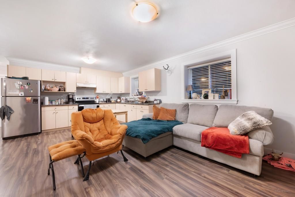 listing image 1107895150088311998