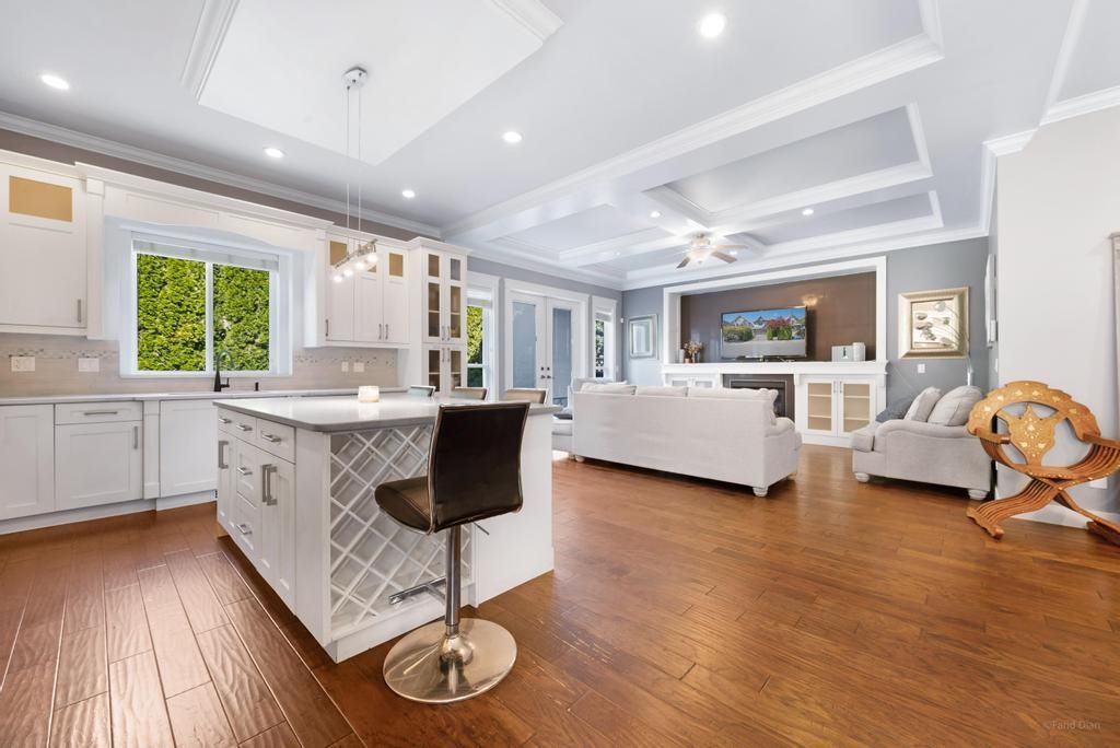 listing image 1107677346221469431