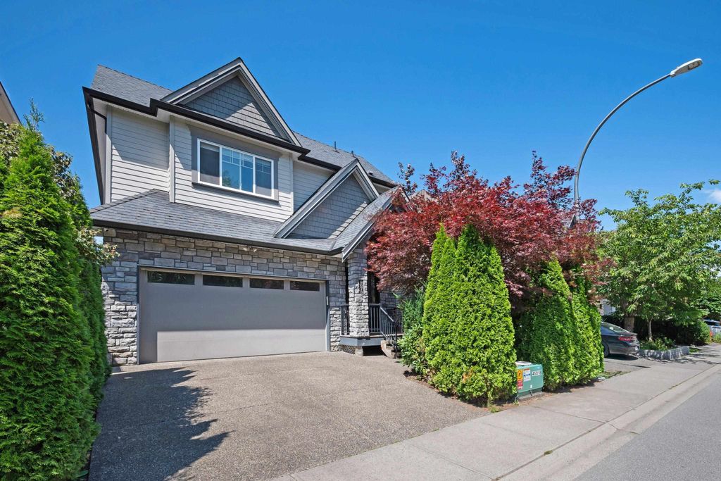 listing image 1103896298816996105