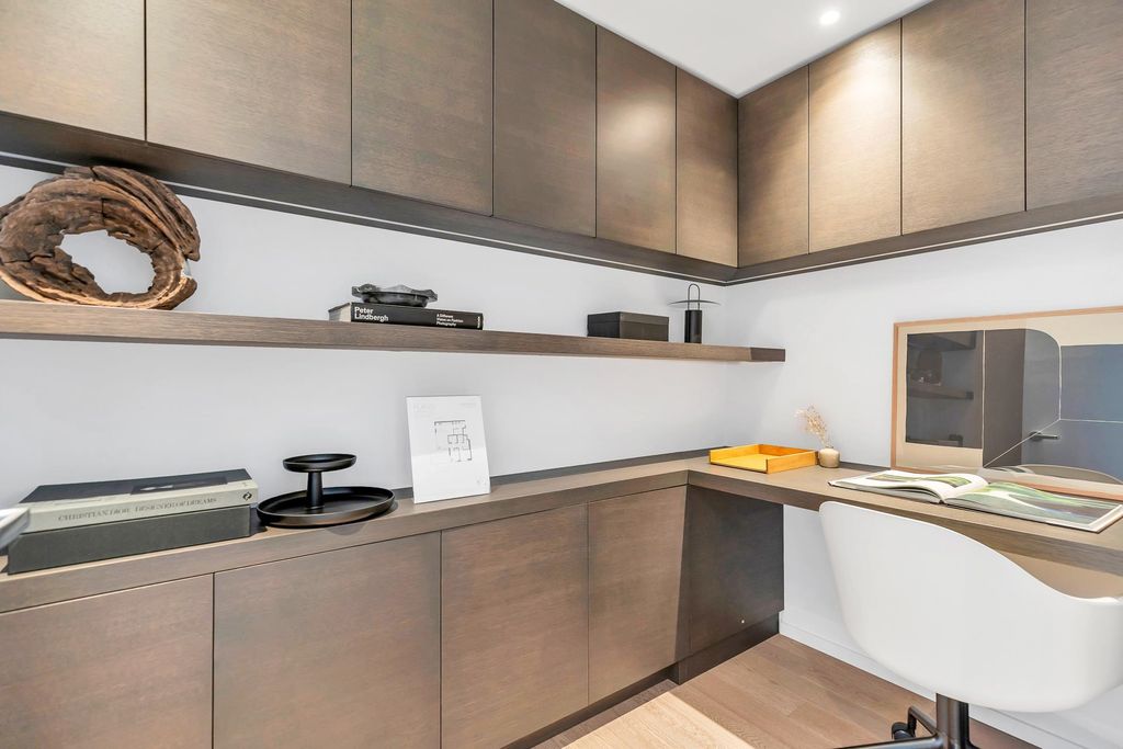listing image 1103168720131792870