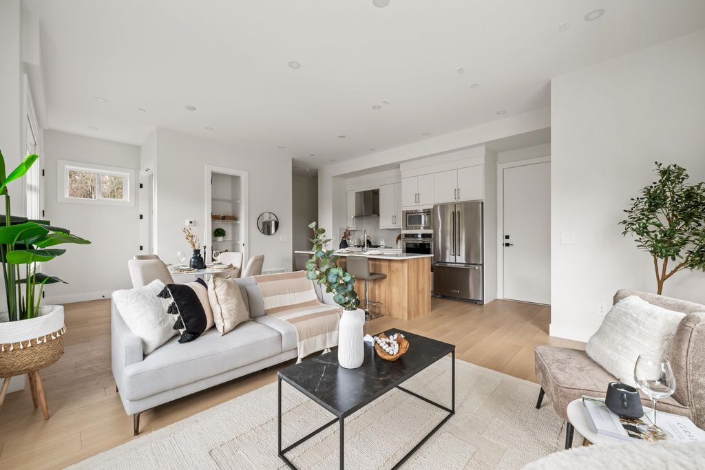 listing image 1107335845144516545