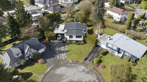 3355 Cardinal Drive Burnaby BC V5A 2T7