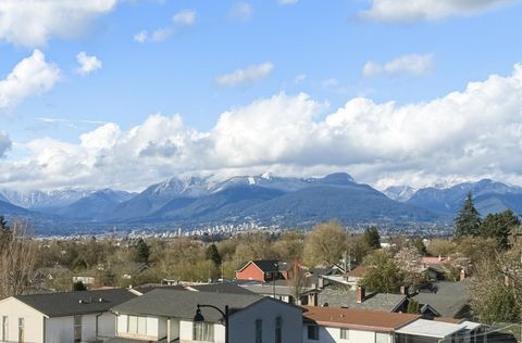 4818 Eldorado Mews 308 Vancouver BC V5R 0B3