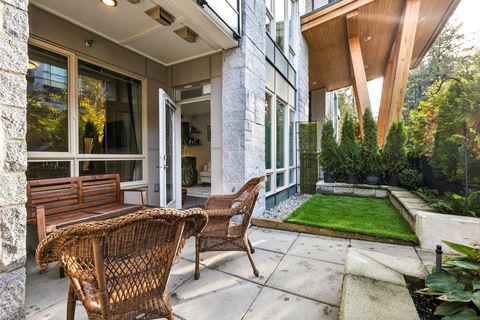 2632 Library Lane 106 North Vancouver BC V7J 0B8