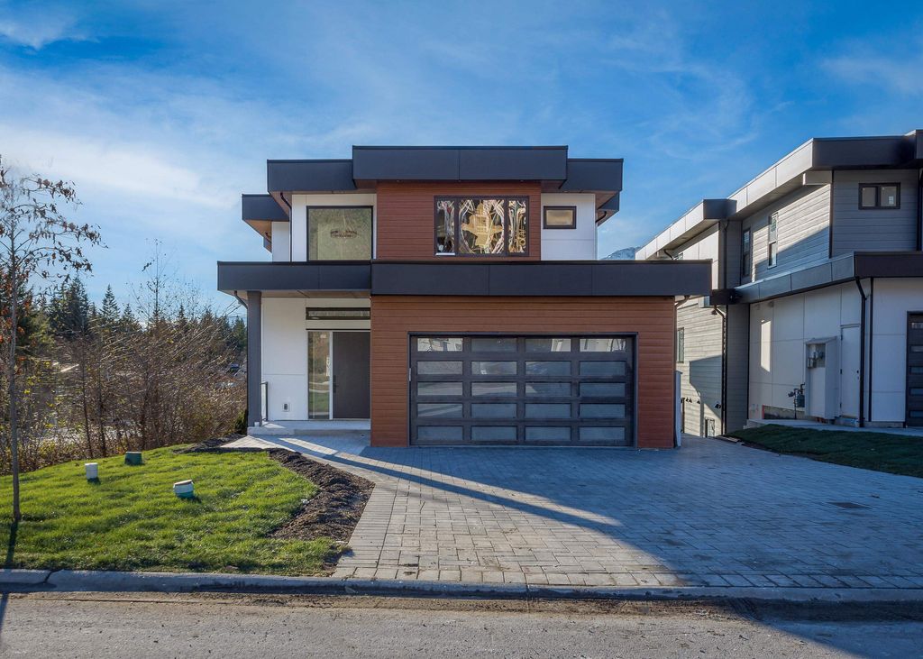 listing image 1102374716150156767