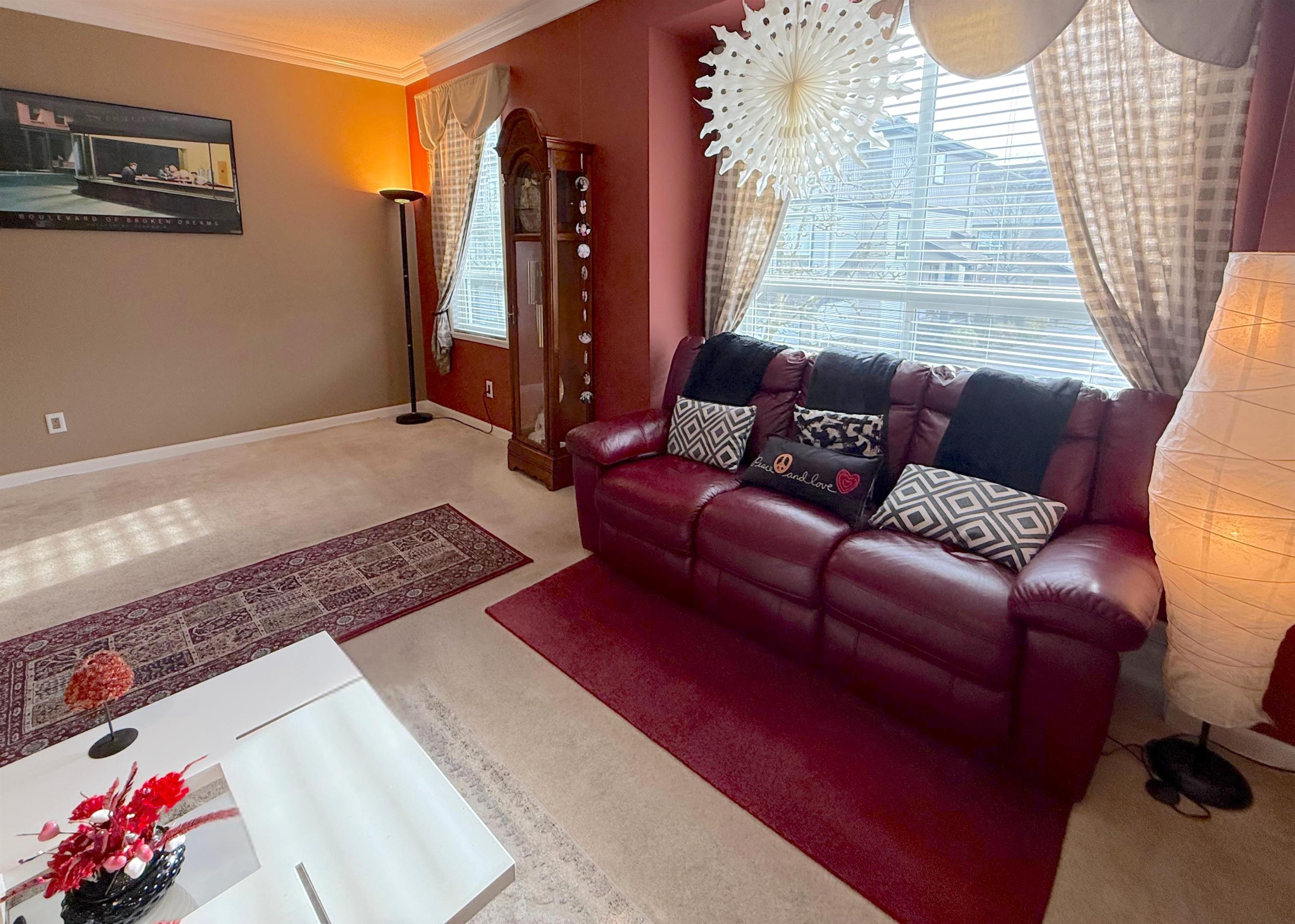 3127 Skeena Street 10