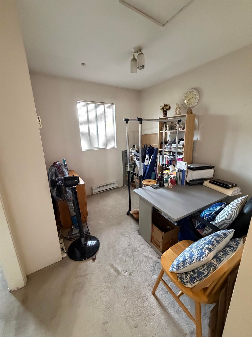 listing image 1106902768450136644