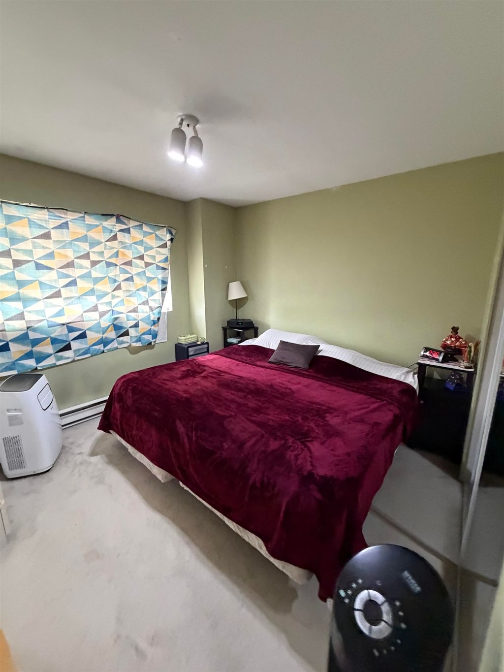 listing image 1101516474995789977