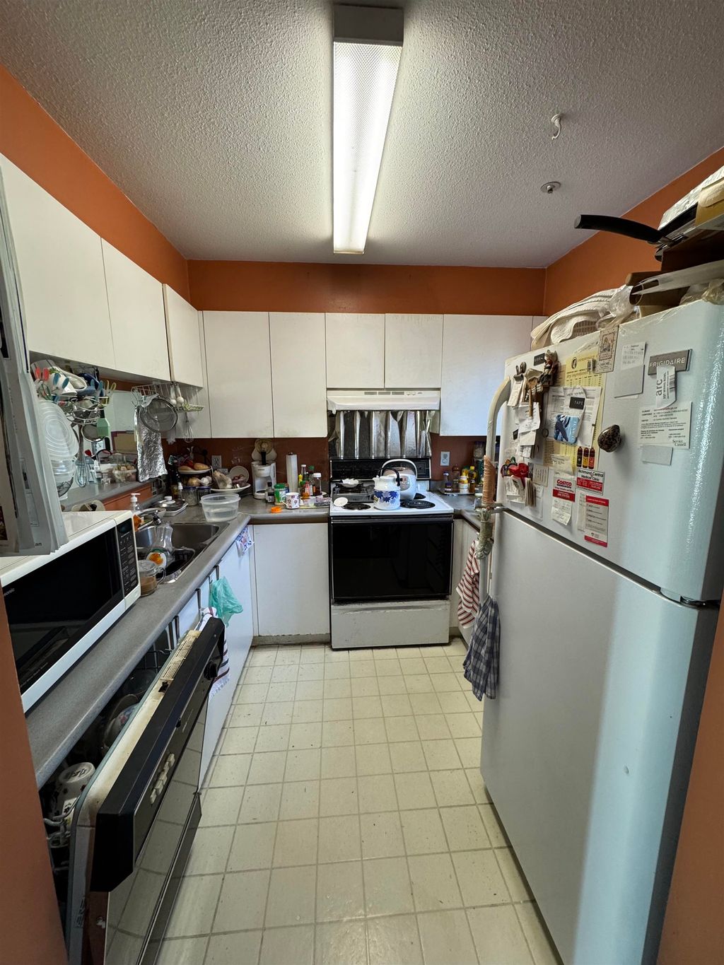 listing image 1101340584578590522