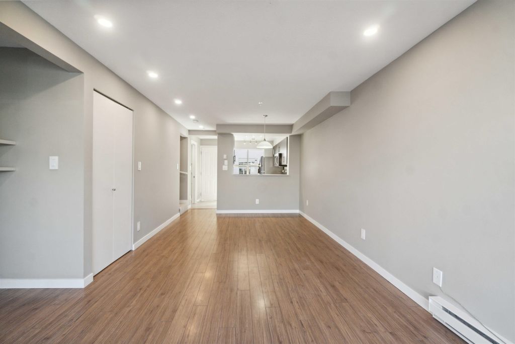 listing image 1106956842305224791